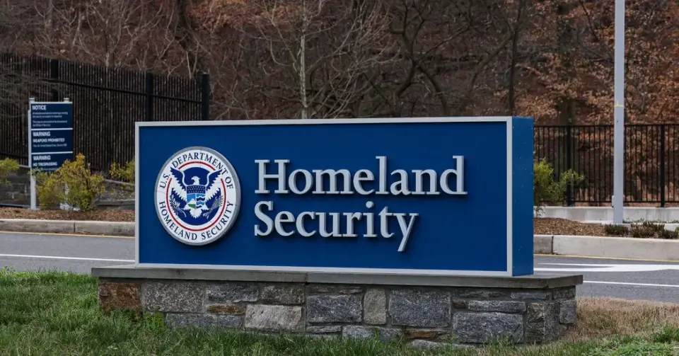 DHS Delays Decision on TPS for 100,000 Ukrainians and 1,800 Sudanese
