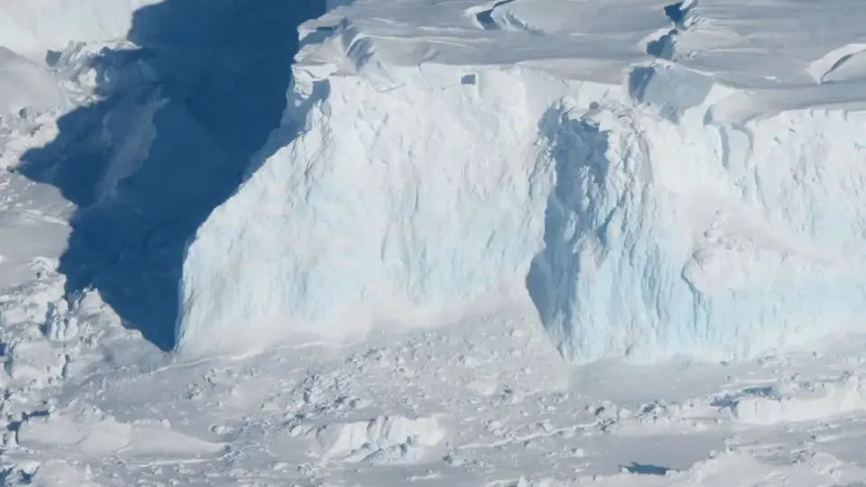 Thwaites Glacier Melting Rate Doubled in New Model, Threatening Global Sea Levels