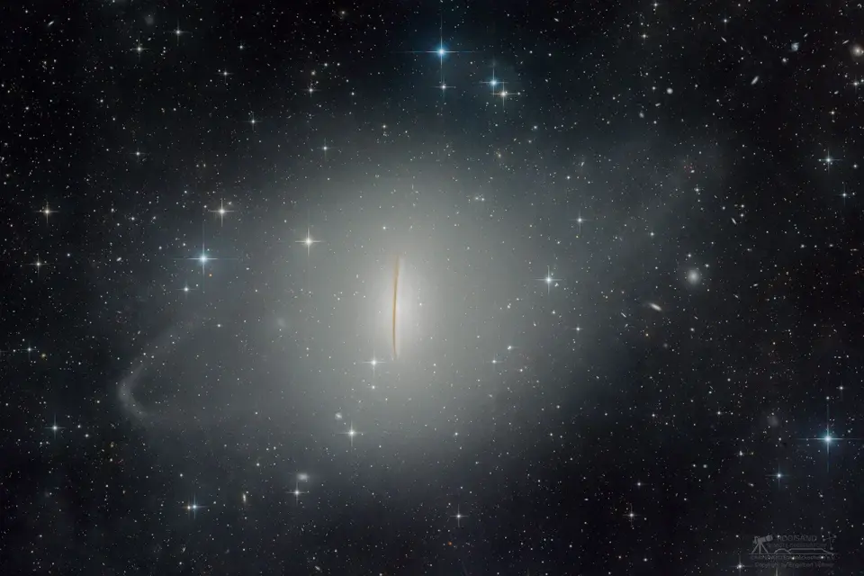 Long-Exposure Imaging Reveals Hidden Tidal Streams in the Sombrero Galaxy