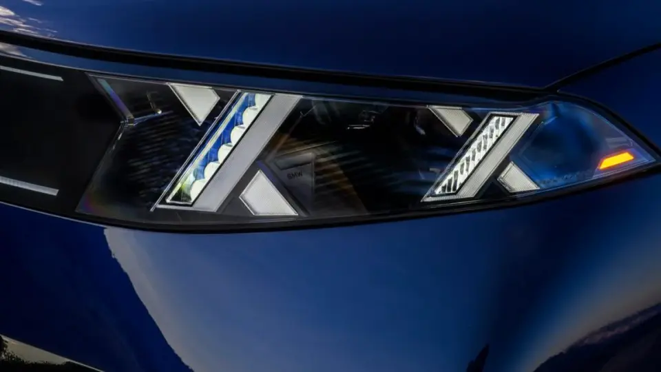 2027 BMW X5 Launches with Gas and Electric Variants, Featuring 460 kW Charging