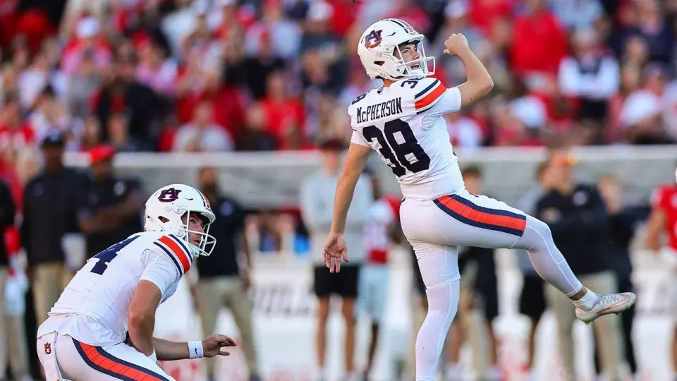 Auburn Stuns No. 1 Georgia with Walk-Off Field Goal in Historic SEC Upset