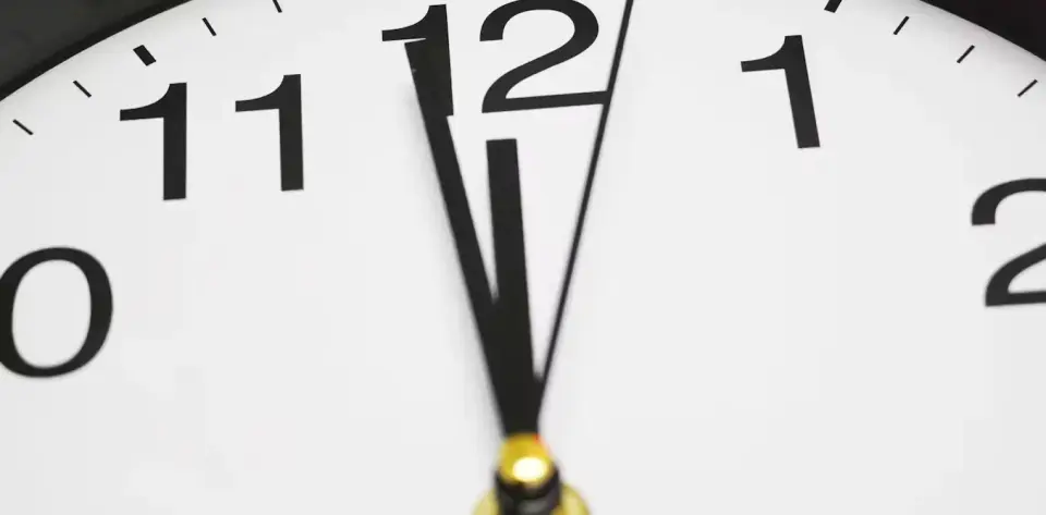Global timekeepers vote to replace leap seconds with leap hours, prioritizing tech stability