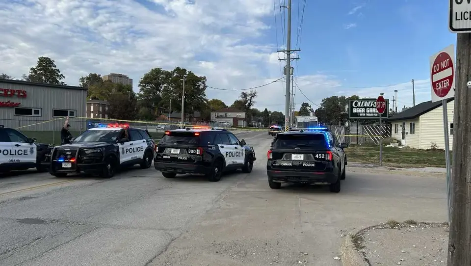 Omaha Road Rage Escalates to Gunfire Near Pub, Leaving One Hospitalized