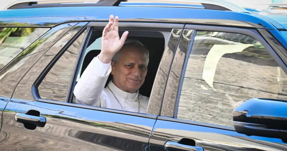 Pope Leo XIV Diagnosed with Lung Cancer After Successful Surgery