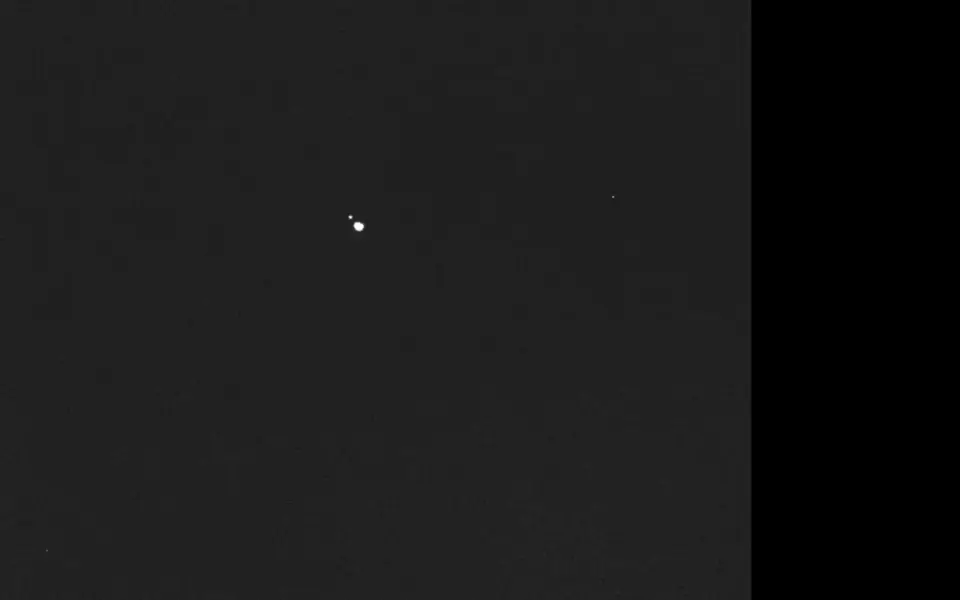 Hera Spacecraft Achieves First Separate Imaging of Didymos and Dimorphos Asteroids