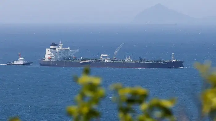 Oil rebounds to prewar levels as Gulf shipment surge eases pressure