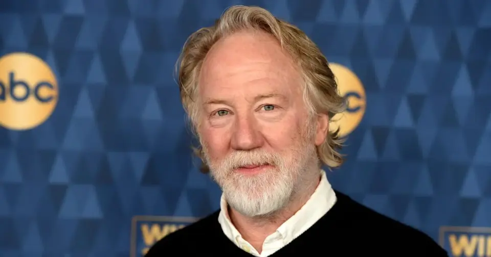 Busfield Indictment Dismissed Over Grand Jury Procedural Failures