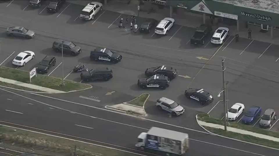 Gunfire at Cherry Hill shopping center leaves man wounded; suspect sought