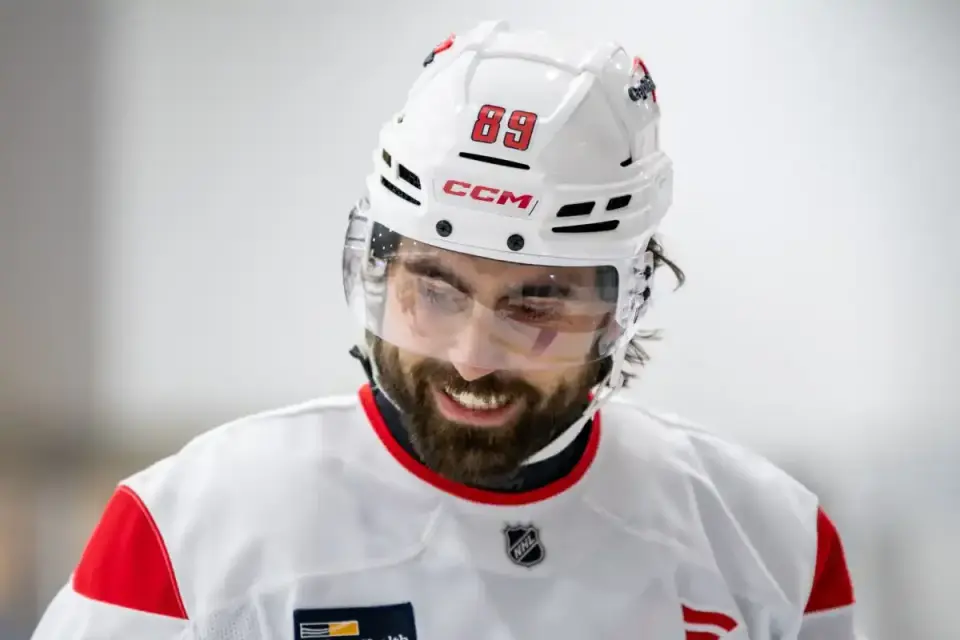 Tuch Ignites Capitals' 5-2 Opener Win Over Hurricanes