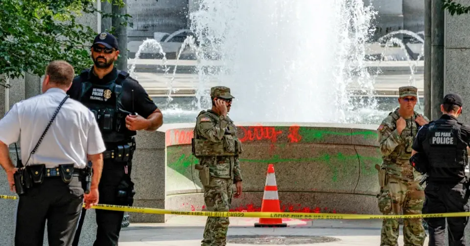 Judge frees World War II Memorial vandalism suspect amid DOJ objections