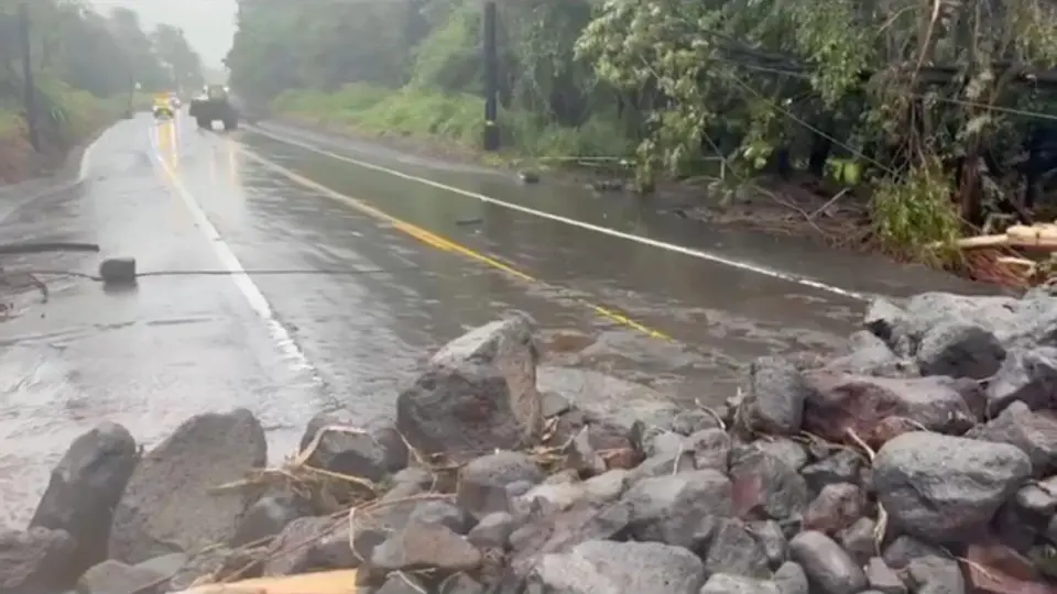 Hawaii Braces for Aftermath as Lala Drenches Islands with Record Rain