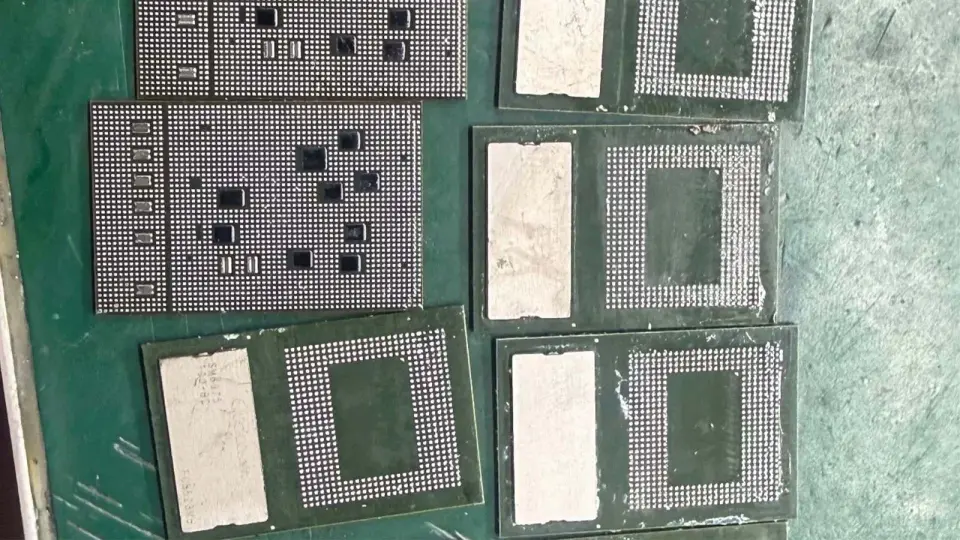 Desoldered Snapdragon 8 Elite Gen 6 Pro Hits Online for $42 Ahead of Launch, Hinting at Samsung-style Heatsink