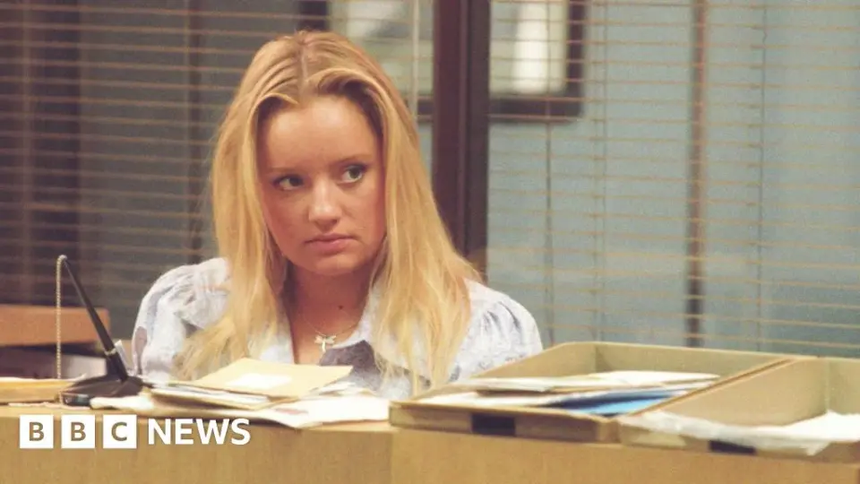 Lucy Davis reveals incurable breast cancer and urges at-home self-checks