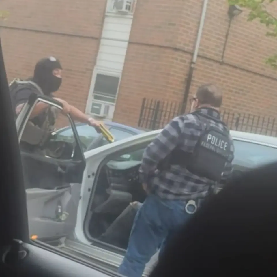 Video captures ICE taser use before Bushwick hospital standoff in Brooklyn