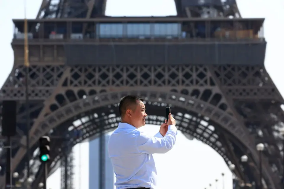 France Tightens Consumer Protections With Telemarketing Ban and Heavy Fines