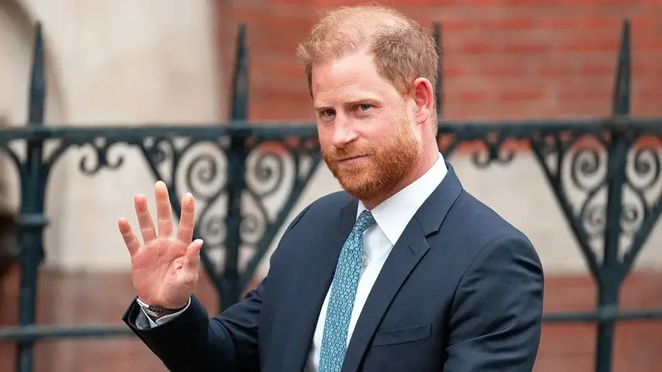 Harry and Meghan Eye Diana’s Althorp Estate as UK Return Focuses on Privacy