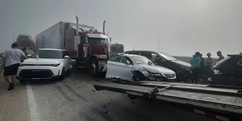 Fog-Triggered I-95 Pileup in South Closes Lanes for 20 Hours