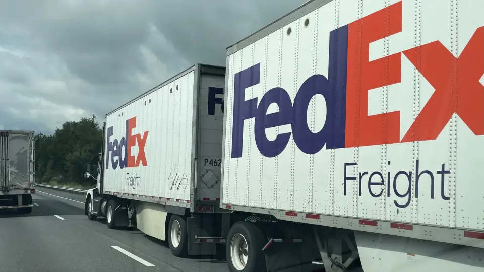 FedEx Freight parts ways with chief commercial officer after internal probe