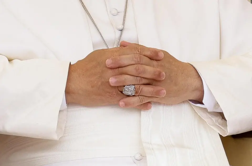 Pope to Meet Abuse Victims in Private Dialogue During Spain Visit
