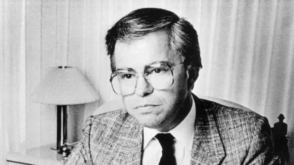 Jim Bakker, the televangelist whose scandal inspired rock anthems, dies at 86