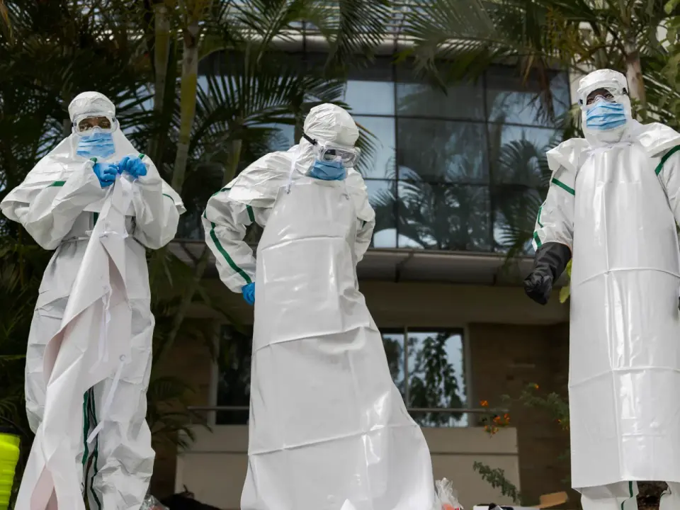 WHO declares Ebola outbreak 'more complex' as Nigeria case raises cross-border transmission questions