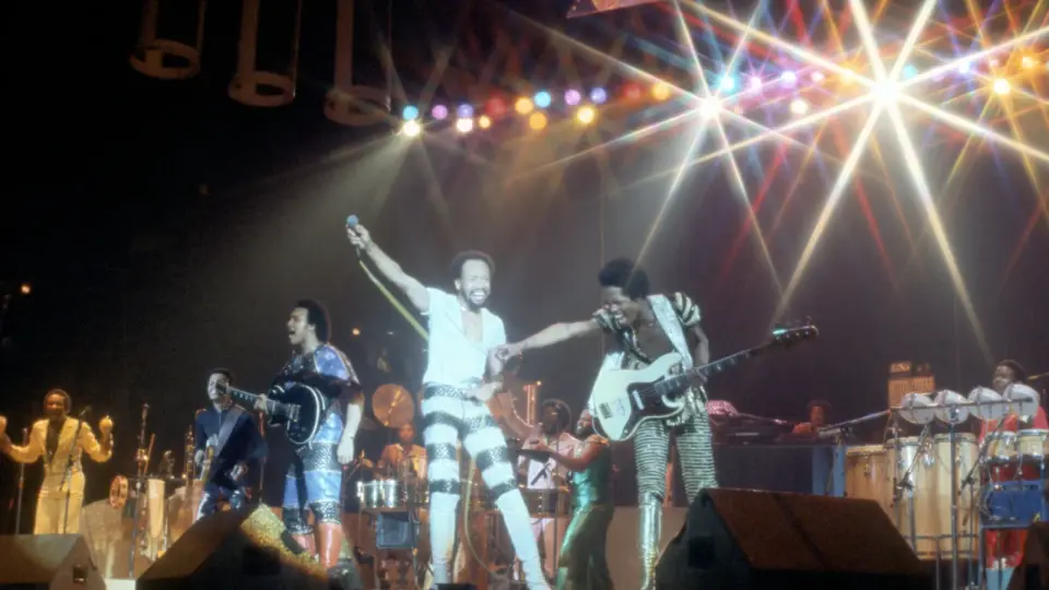 Bailey Reveals Real Inspiration Behind Earth, Wind & Fire's 'Reasons'