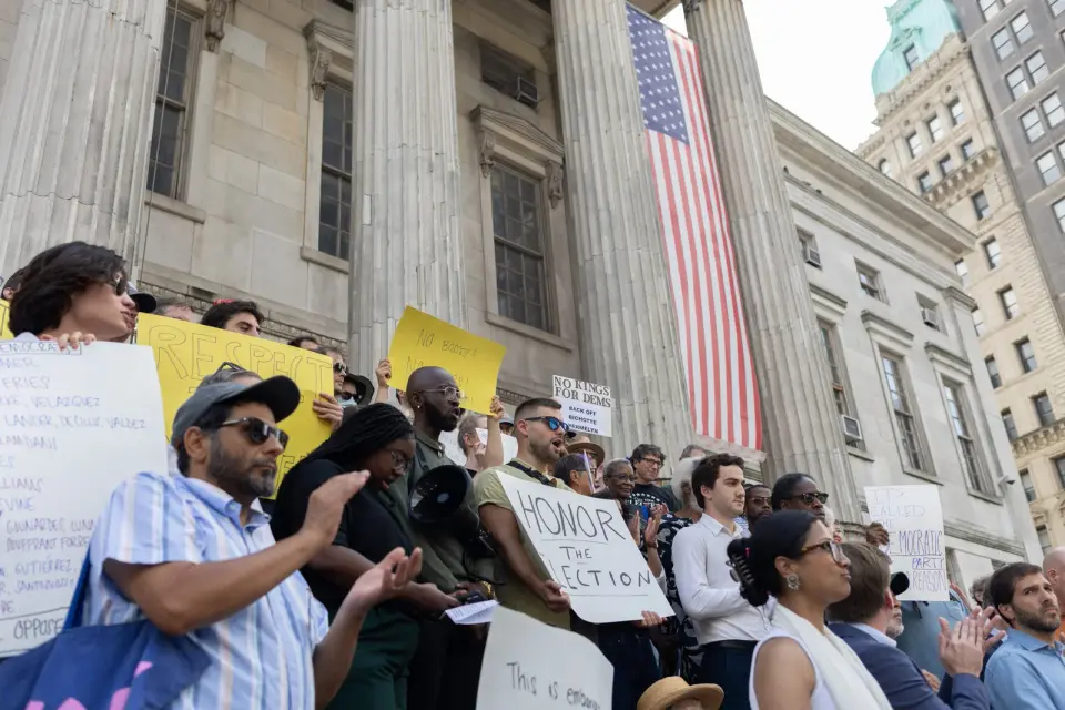 Brooklyn Democrats Divided Over Plan to Reshape Party Leadership