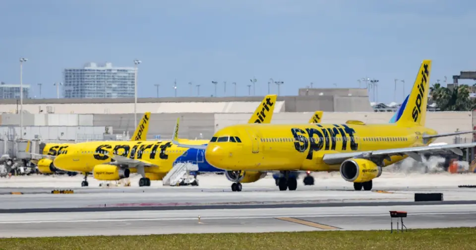 Spirit Airlines Ends Operations After Bailout Collapse