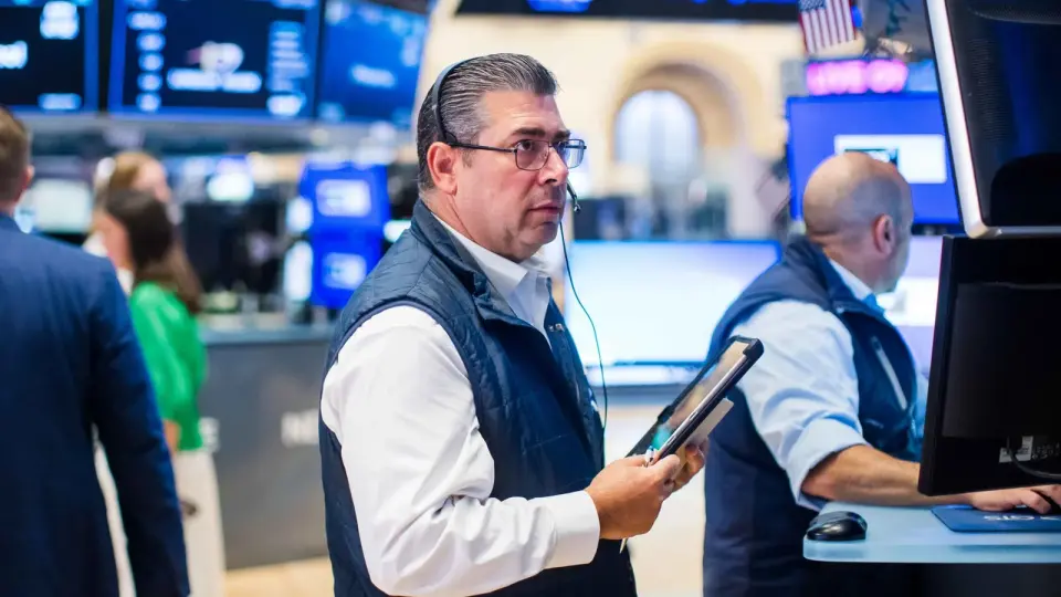 Time to Hedge as Midterm Turbulence Approaches