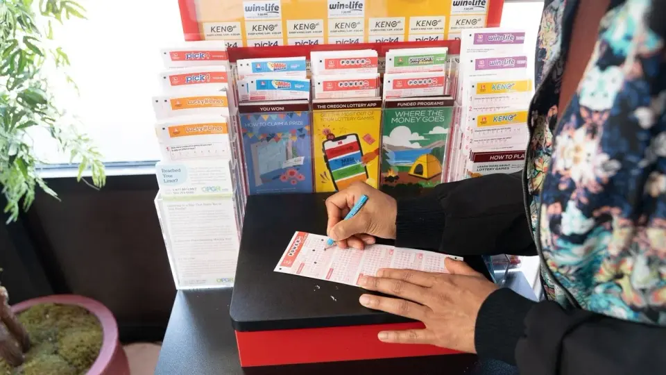 Weekend windfall: Mega Millions and Powerball top $1B as drawings approach