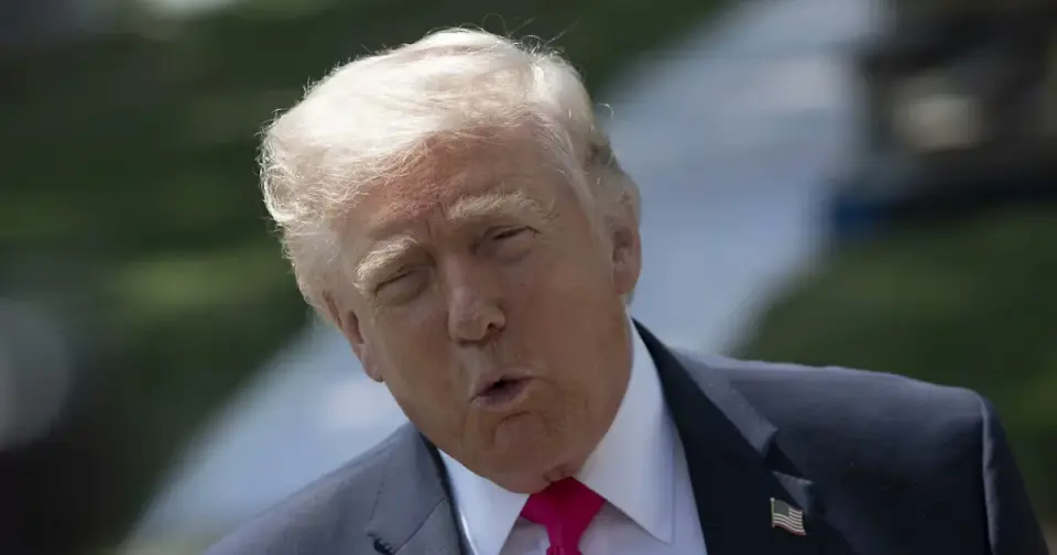 White House Fractures Over AI Rules After Trump’s Reversal