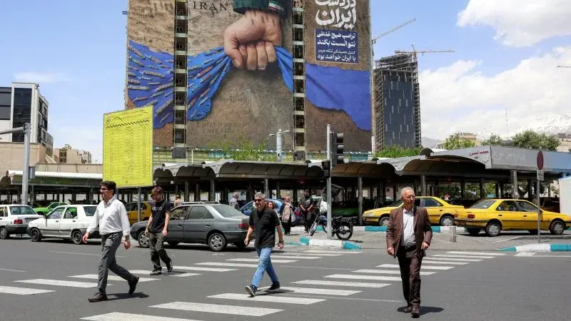 US-Iran Edge Toward War-End Memorandum as Pakistan Mediators Push Talks