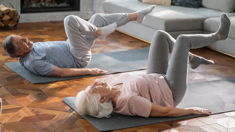 Expert endorses 15-minute barre routine as effective equipment-free strength builder
