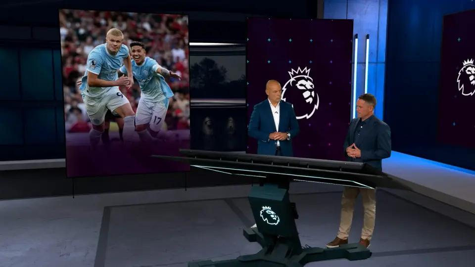 Pro Ref Admits VAR Tunnel Vision Cost Manchester United the Derby