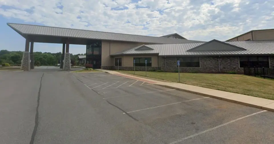 Storm winds collapse Virginia church tent, killing one and injuring several