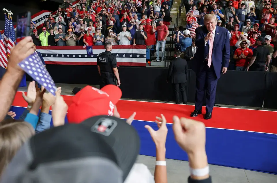 Trump’s Kansas Rally Targets Pastor Candidate Amidst Economic Crisis