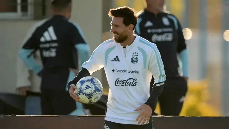 Messi Closes 21-Year International Era with Emotional 3-0 Win Over Benin