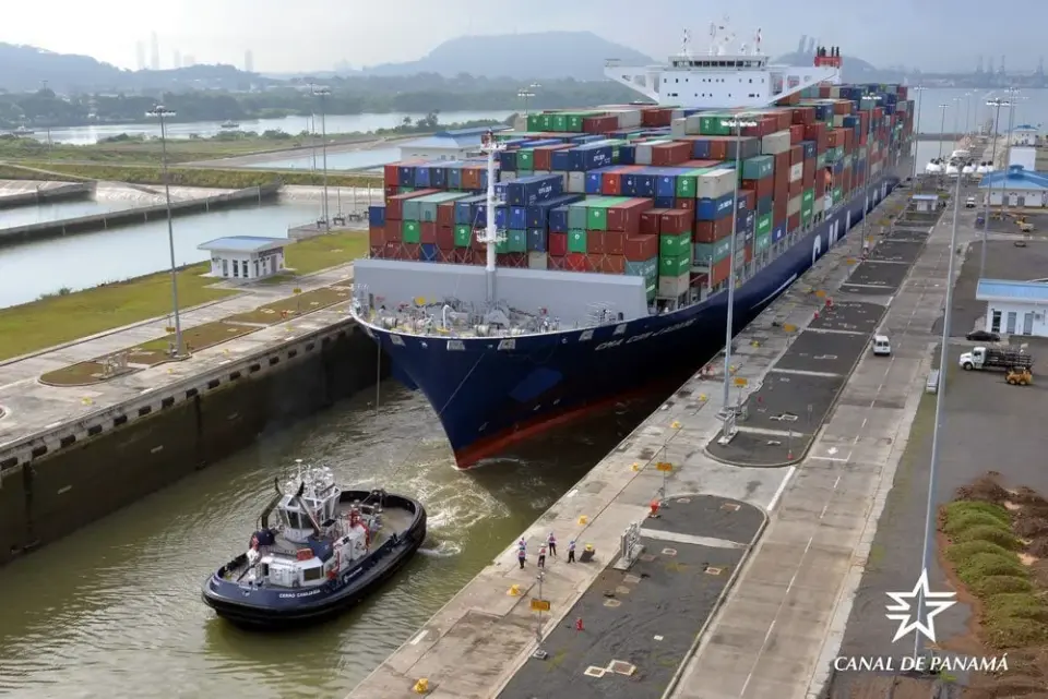 Seaspan Benefactor Bypasses Panama Canal Queue with $4 Million Bid