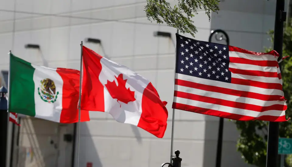 Trump opts for talks on a refreshed USMCA as deadline passes