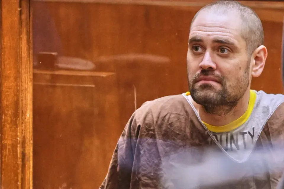 Nick Reiner seeks parents' trust funds to cover his murder defense
