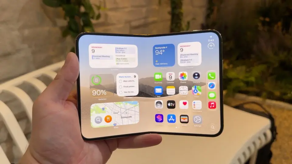 iPhone Duo Launch Looms Amid Manufacturing Struggles and Developer Concerns