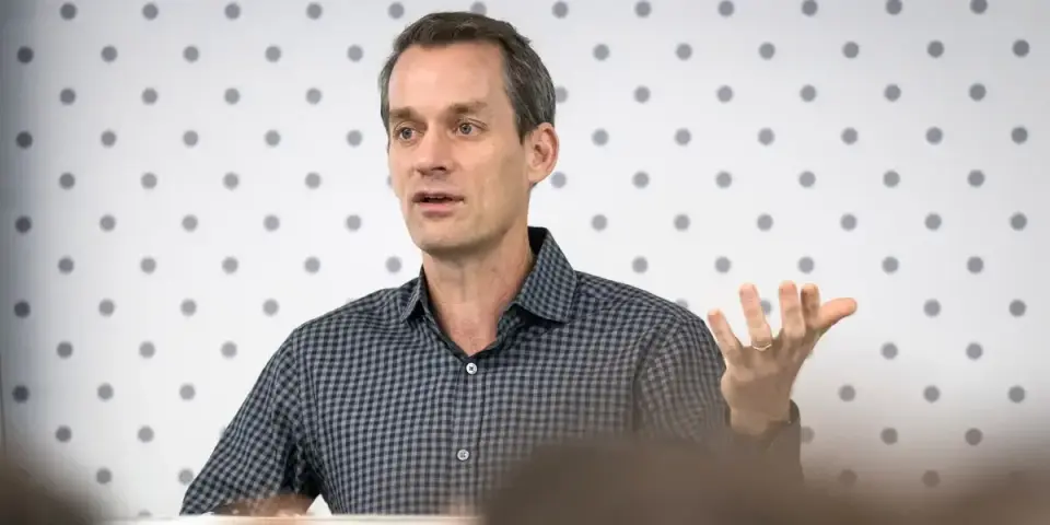 Jeff Dean’s Hour-by-Hour Google Exit Signals a Leap to Discovery Loop