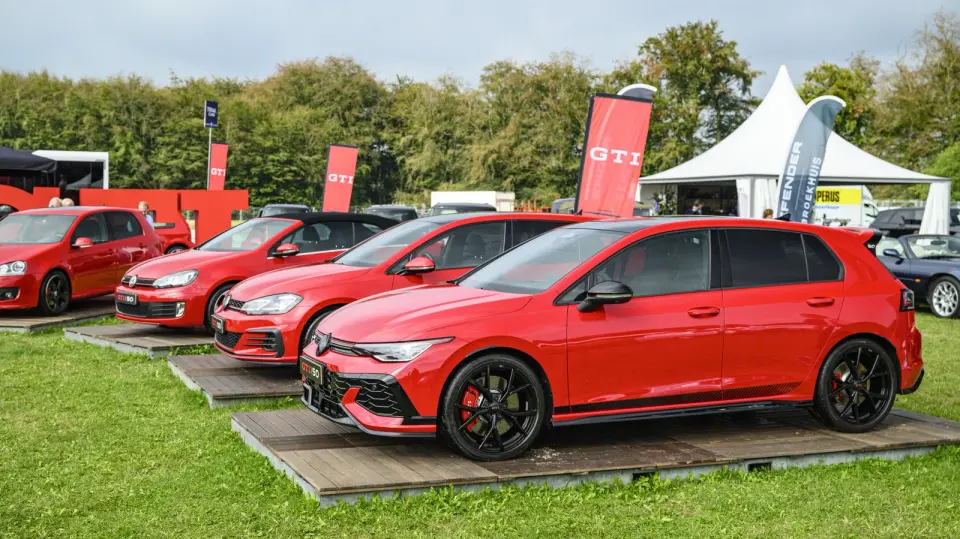 Reader Survey Highlights Why Premium Car Trims Often Fail to Deliver Value