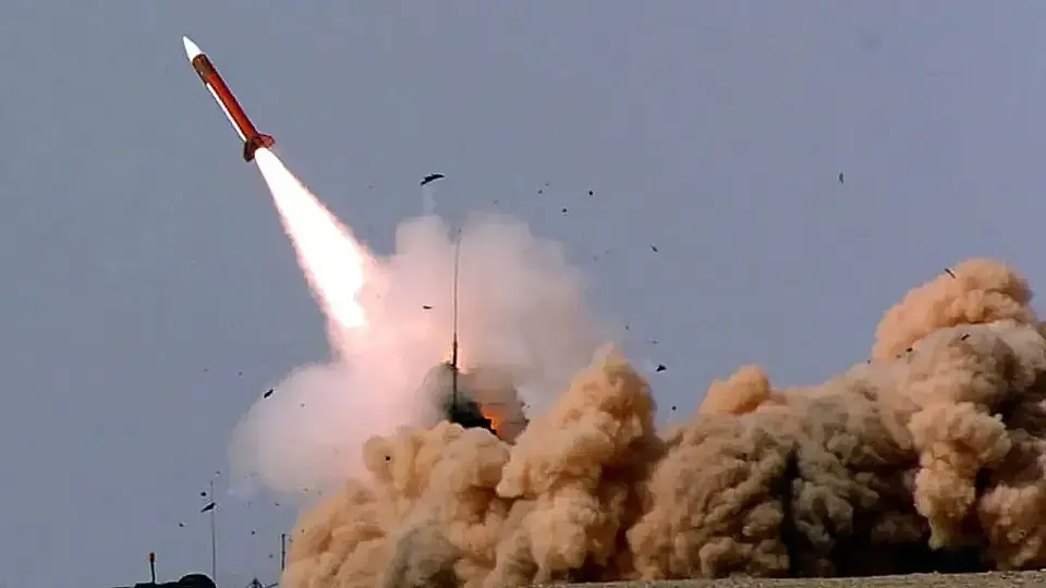 US Long-Range Munitions Depleted in Iran Conflict, Pentagon Pushes Back