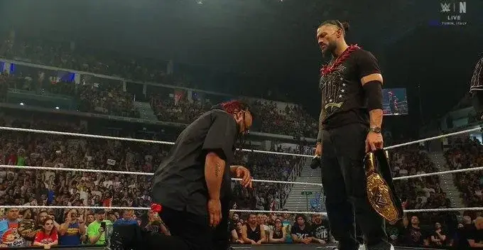 Reigns Holds Tribal Crown as Bloodline Drama Deepens