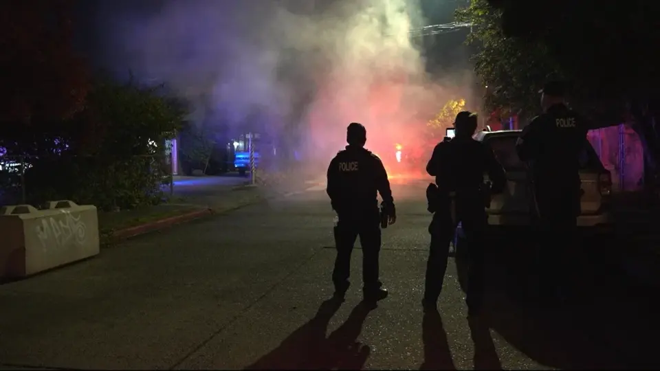 Drive-by shooting at South Seattle nightclub kills security guard, injures woman