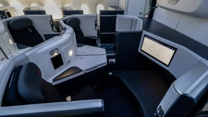Luxury airplane cabins stall on safety red tape, delaying premium-seat rollouts