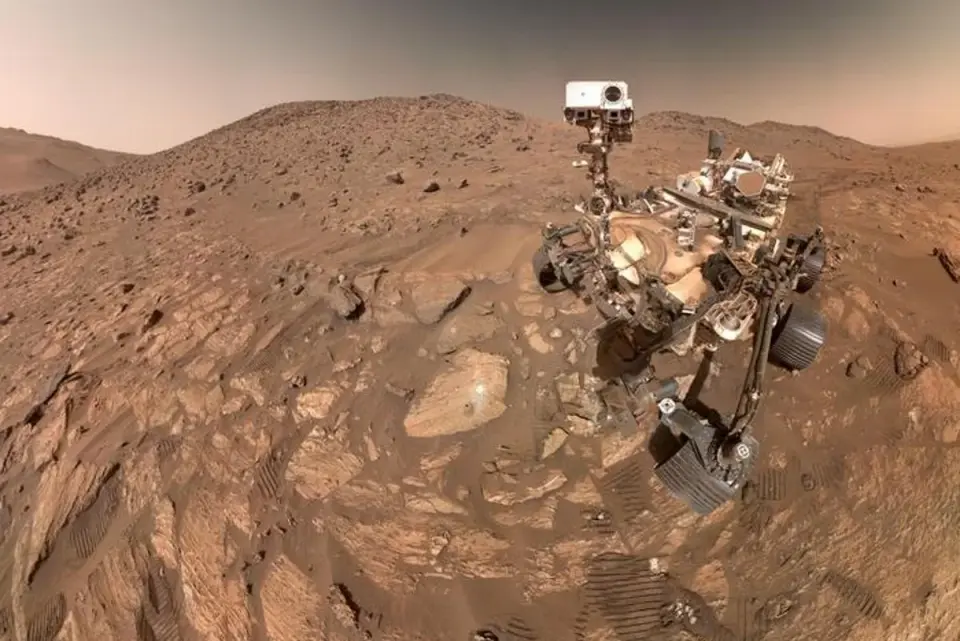 Mars rocks reveal organic carbon, sharpening hunt for ancient life in Jezero