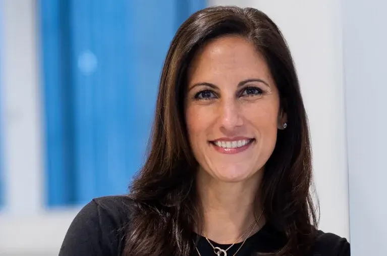 Weil Leadership Crisis Deepens as Nee Declines Chair Role Amid Merger Collapse