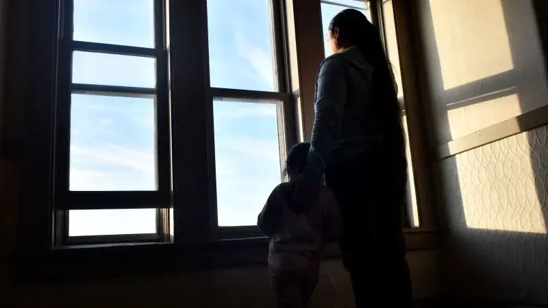 Trump administration moves to revoke visas for hundreds of thousands of asylum seekers